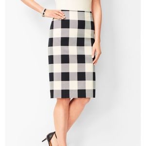 TALBOTS NWT GINGHAM PENCIL SKIRT